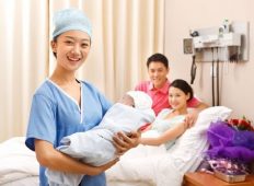 Tuyển sinh Trung cấp Hộ sinh Sài Gòn 2018